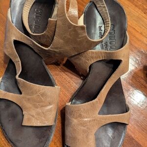 Stylish Tan Leather Sandals